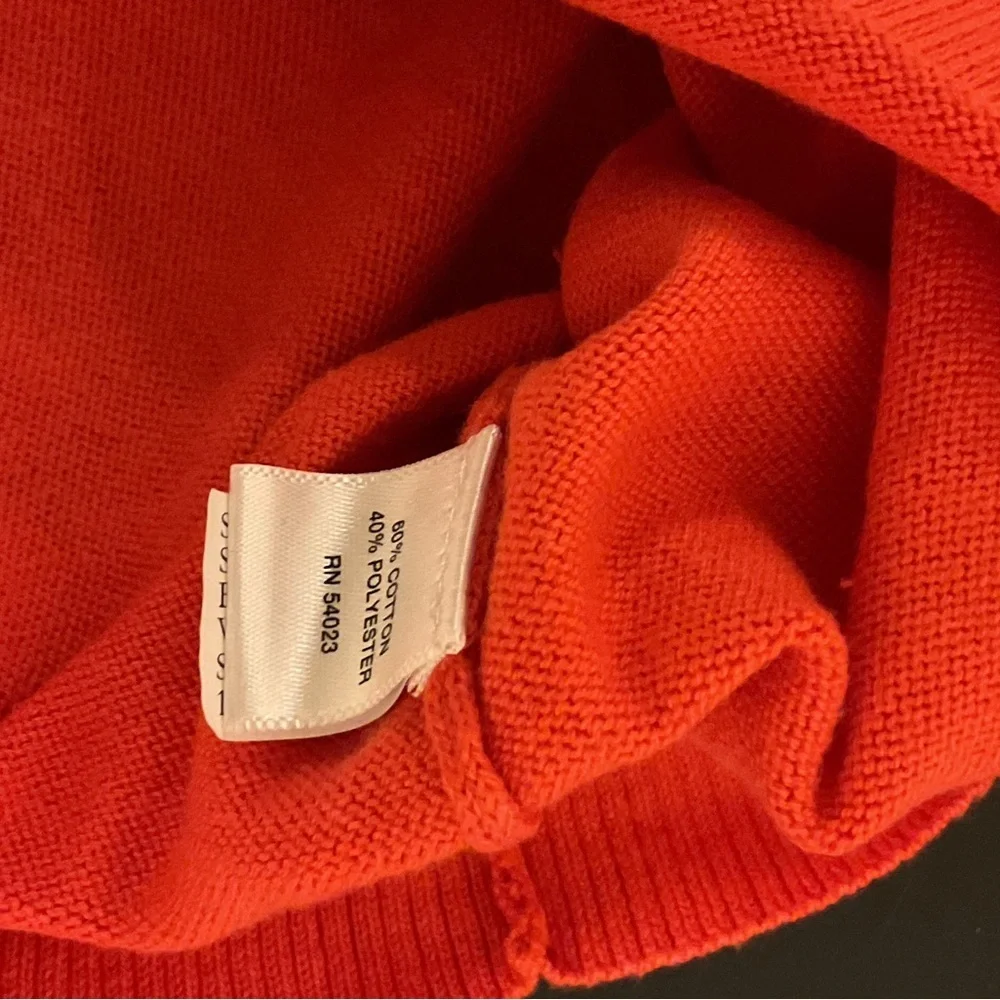 Banana Republic buttons polyester each
